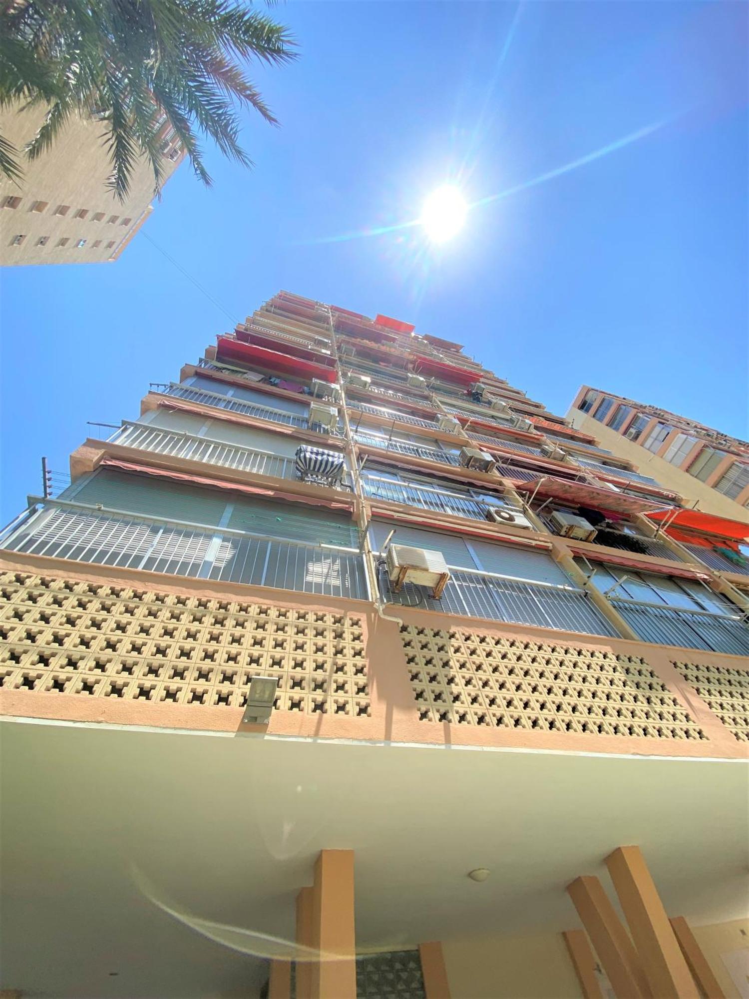 Carabelas Apartments Бенидорм Экстерьер фото
